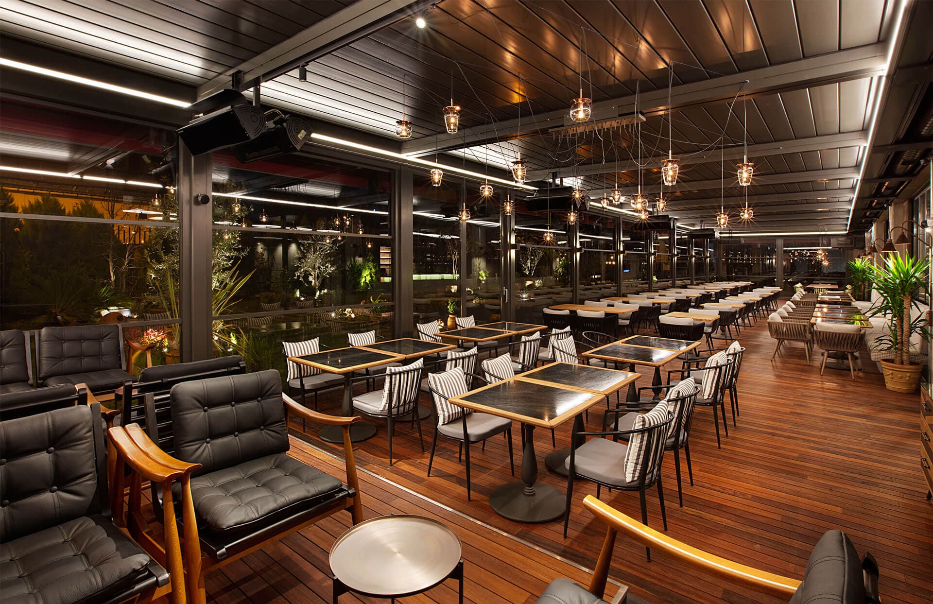 commercial glass enclosure day interior 01