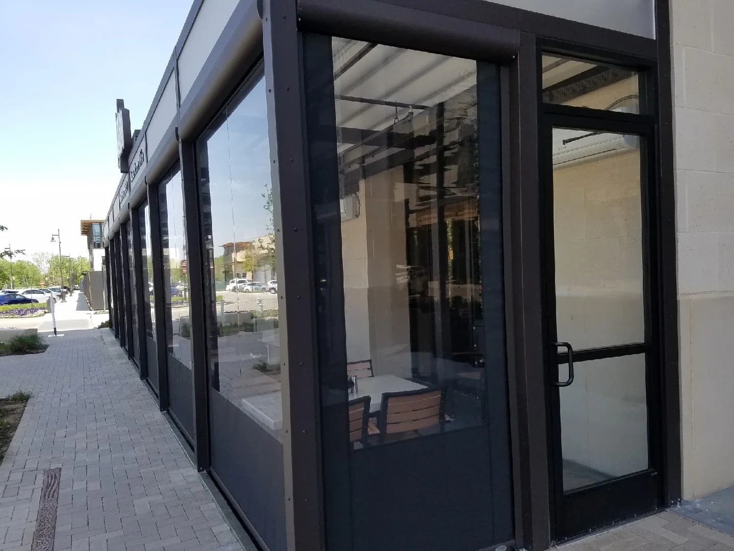 Commercial MagnaTrack 1