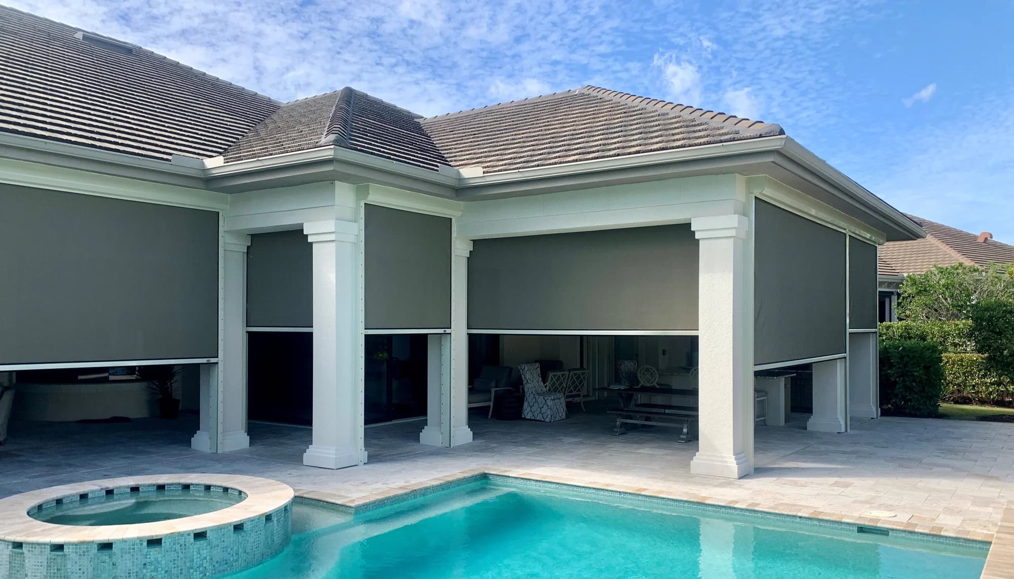 Defender Hurricane screen9