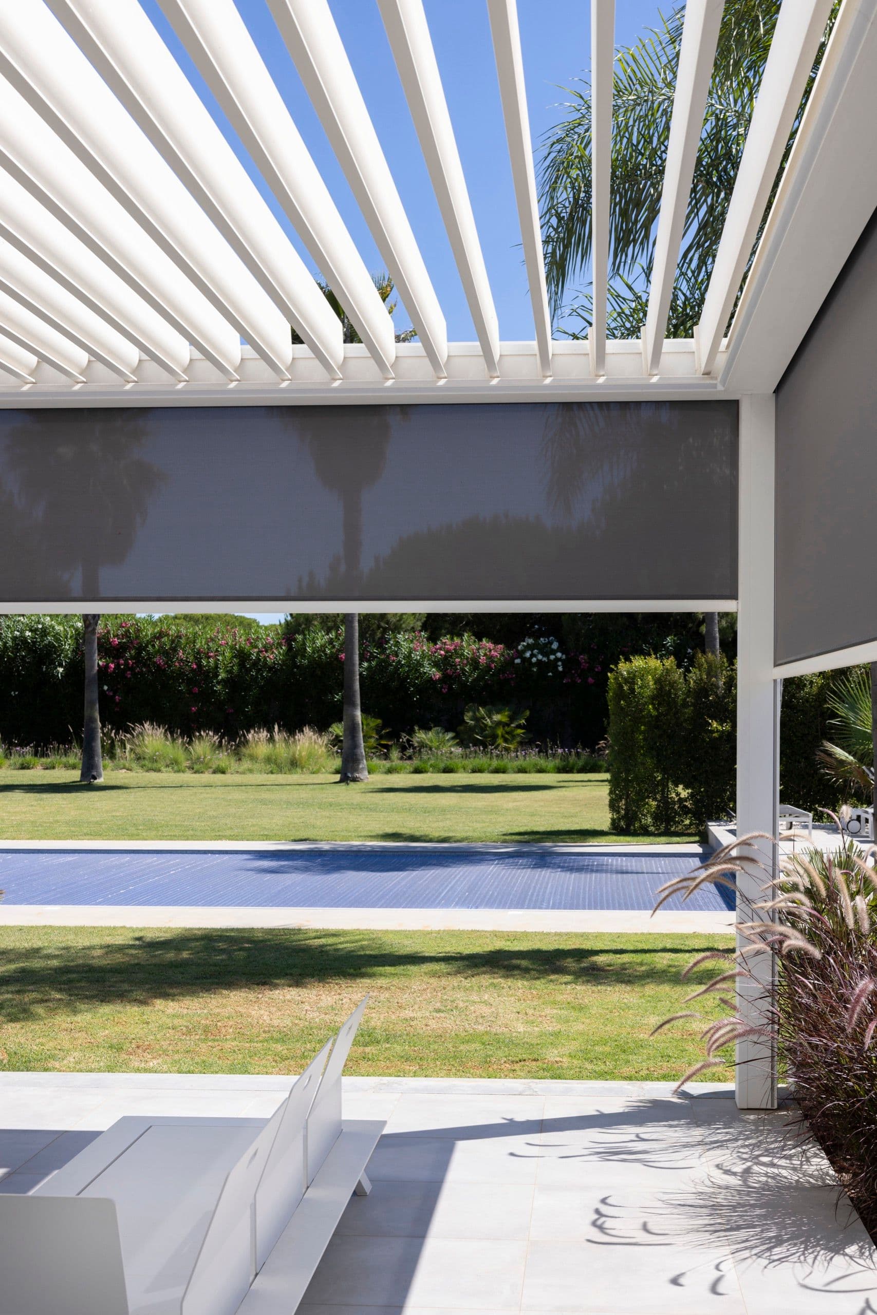 shade patio close 01